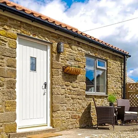 White House Farm - Beautiful Self Contained Courtyard 4*