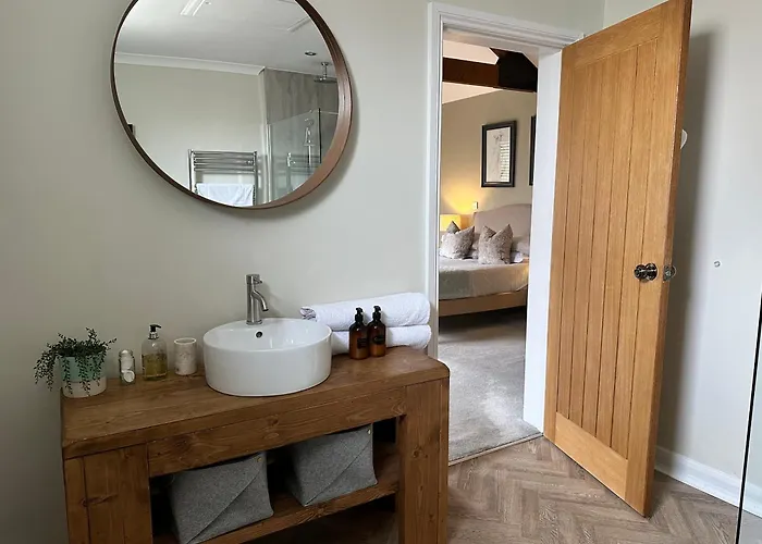 White House Farm - Beautiful Self Contained Courtyard Bed & Breakfast Ugthorpe